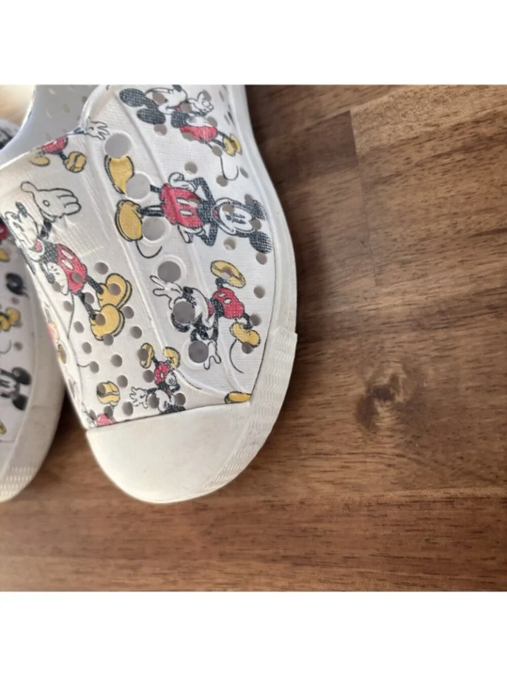 Native Jefferson Mickey‎ Mouse Water Shoes TODDLER Size 5C Beach Disney Trip